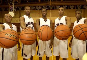 Aaron Jones wears Kobe Bryant's Lower Marion basketball jersey