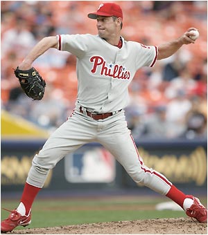 Former Philadelphia Phillies' Jamie Moyer throws out a pitch